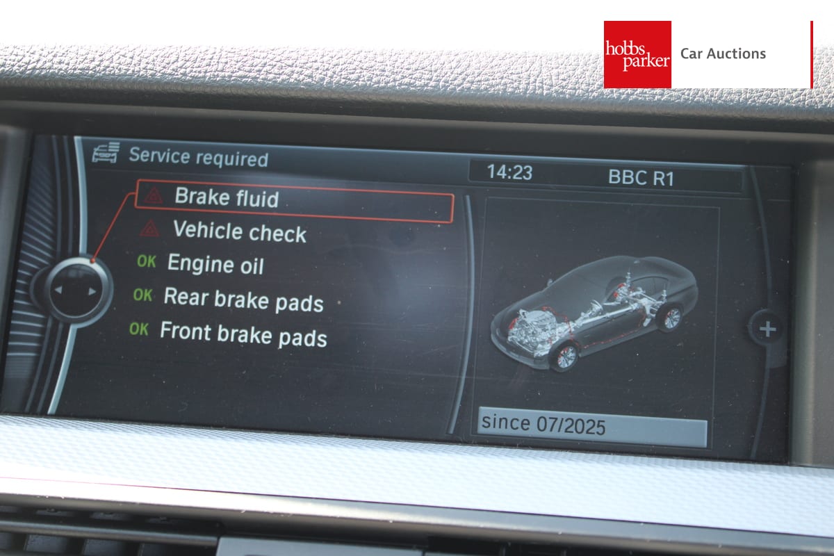 BMW 520D M SPORT image 17