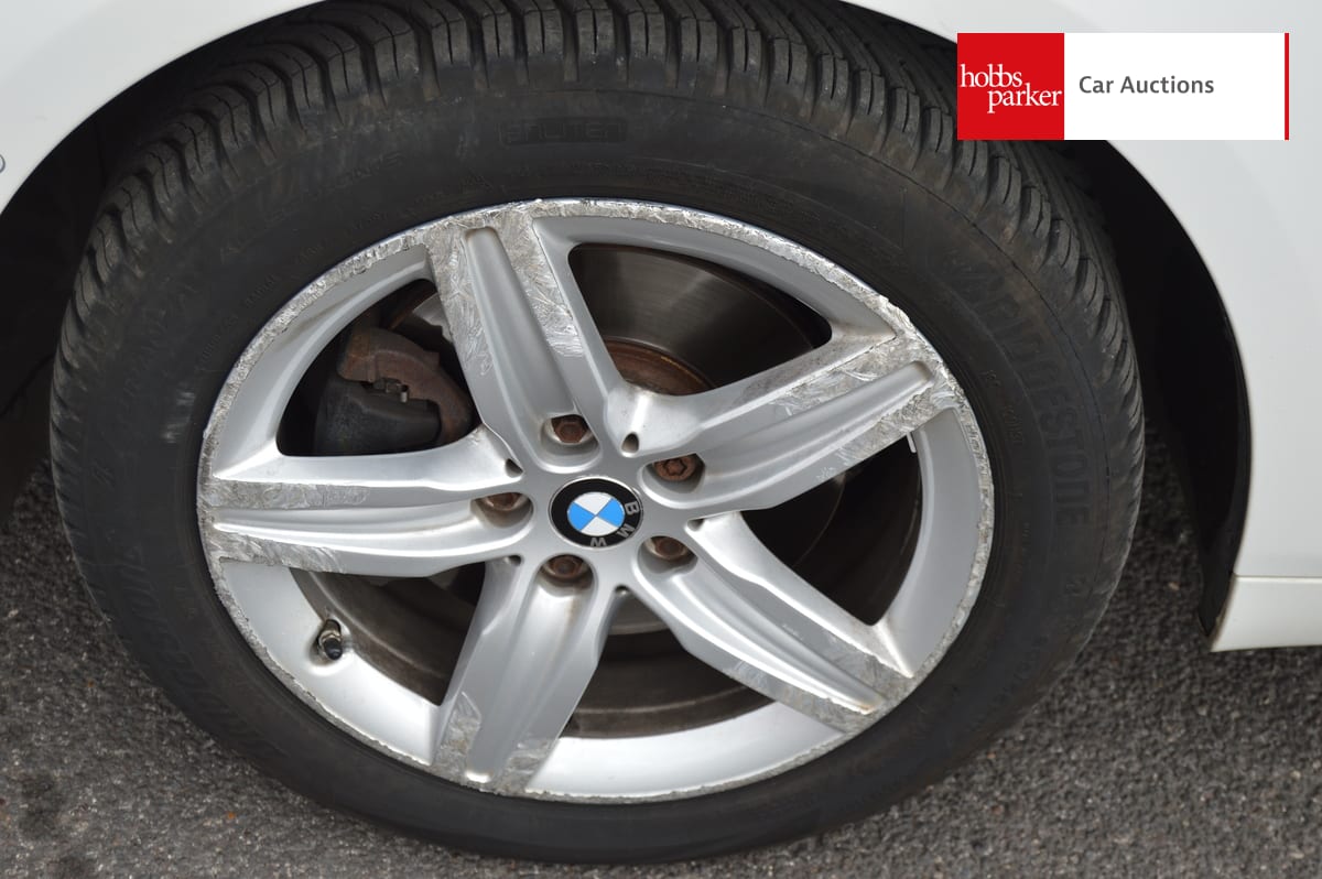 BMW 218D SPORT AUTO image 9