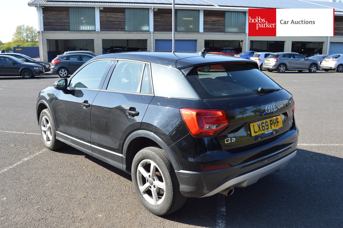 Audi Q2 Technik 30 TDI S-A image 5