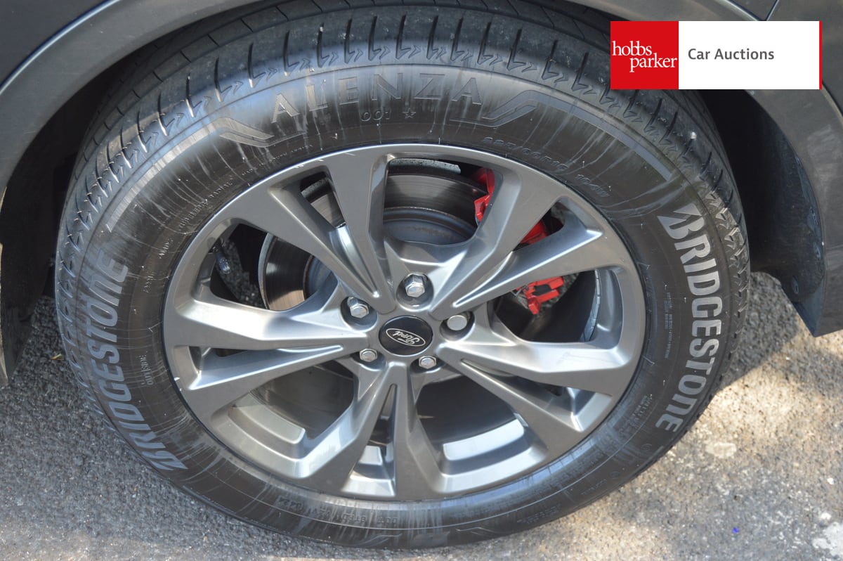 FORD KUGA ST-LINE FIRST ED E-B image 10