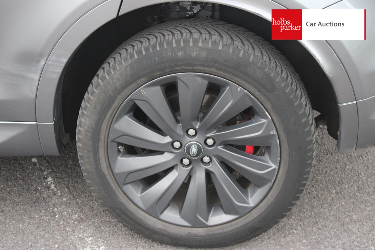 LAND ROVER DISCOVERY SPORT R-DYN SE D A image 11