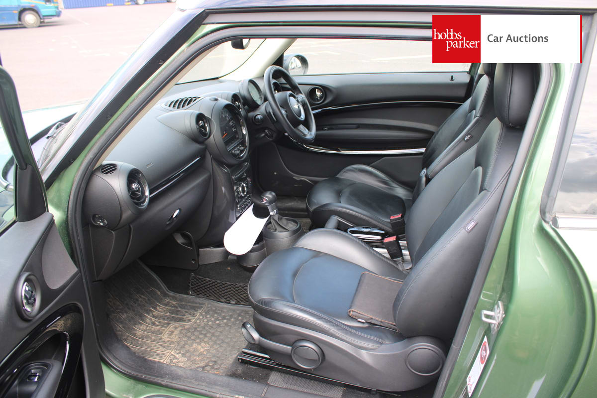 MINI PACEMAN COOPER SD AUTO image 13