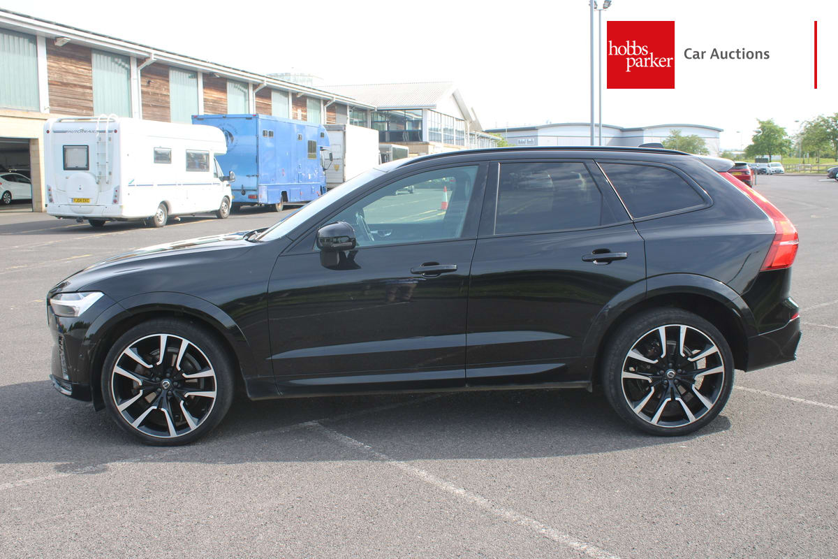 VOLVO XC60 RDESIGN PRO B4 MHEV image 6