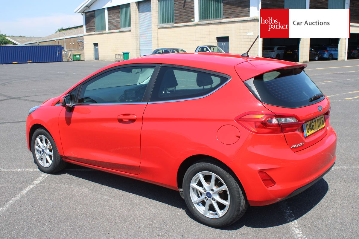 FORD FIESTA ZETEC image 5