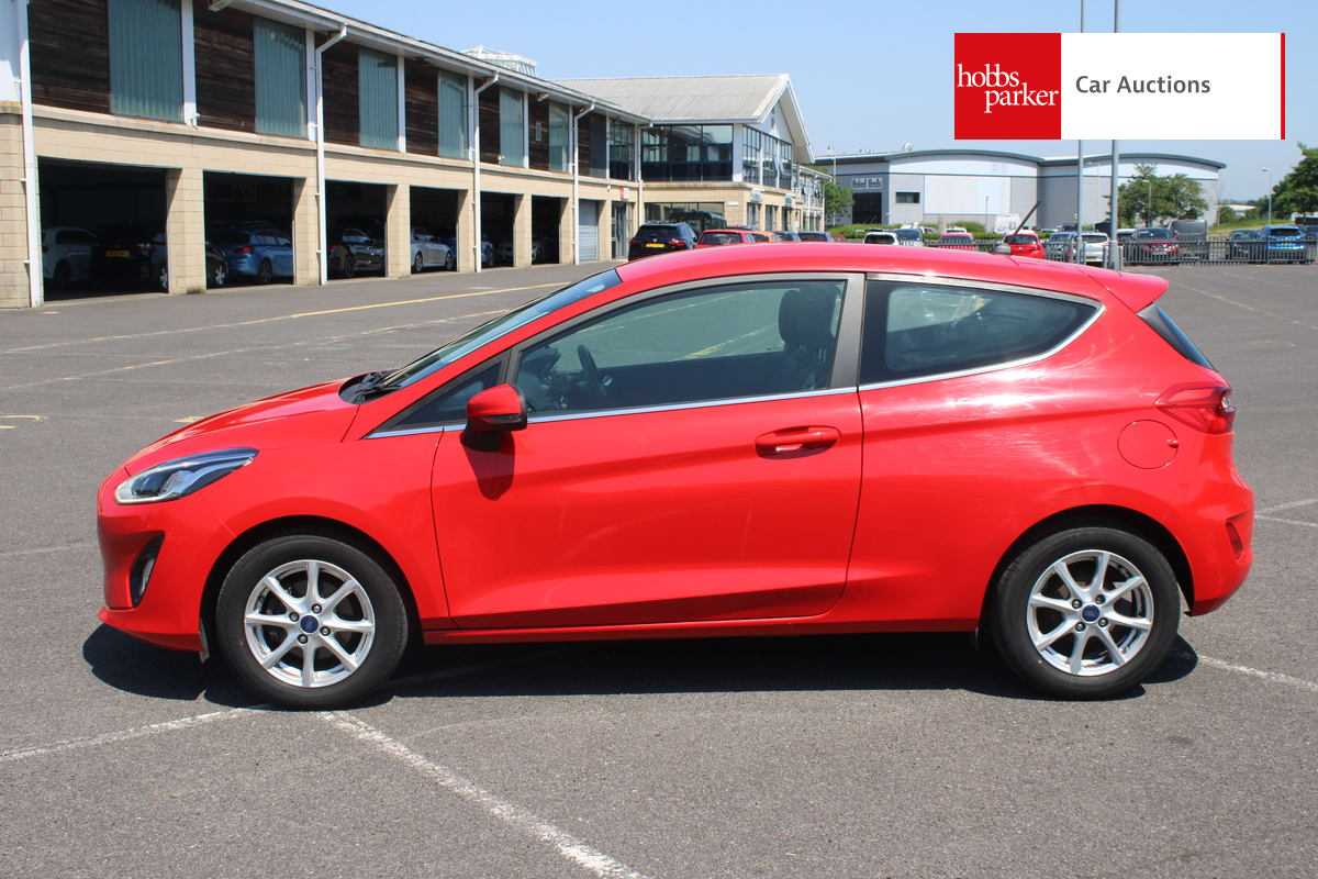 FORD FIESTA ZETEC image 6
