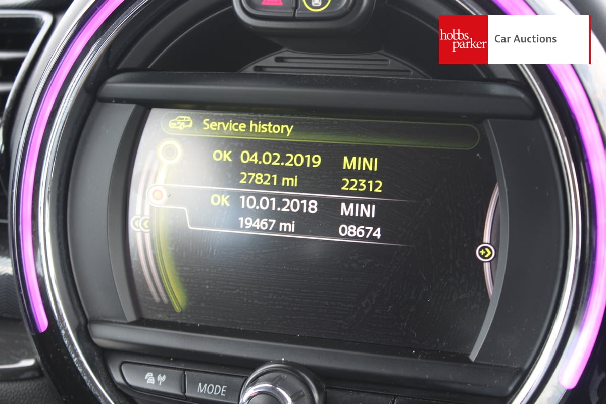 MINI CLUBMAN COOPER image 18