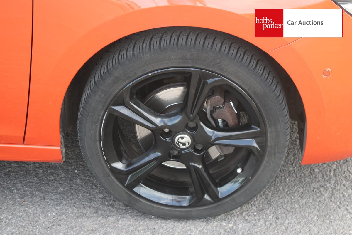VAUXHALL CORSA ELITE NAV PREMIUM T image 9