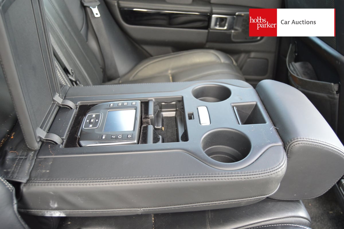 LAND ROVER RANGE ROVER VOGUE SE TDV8 A image 20