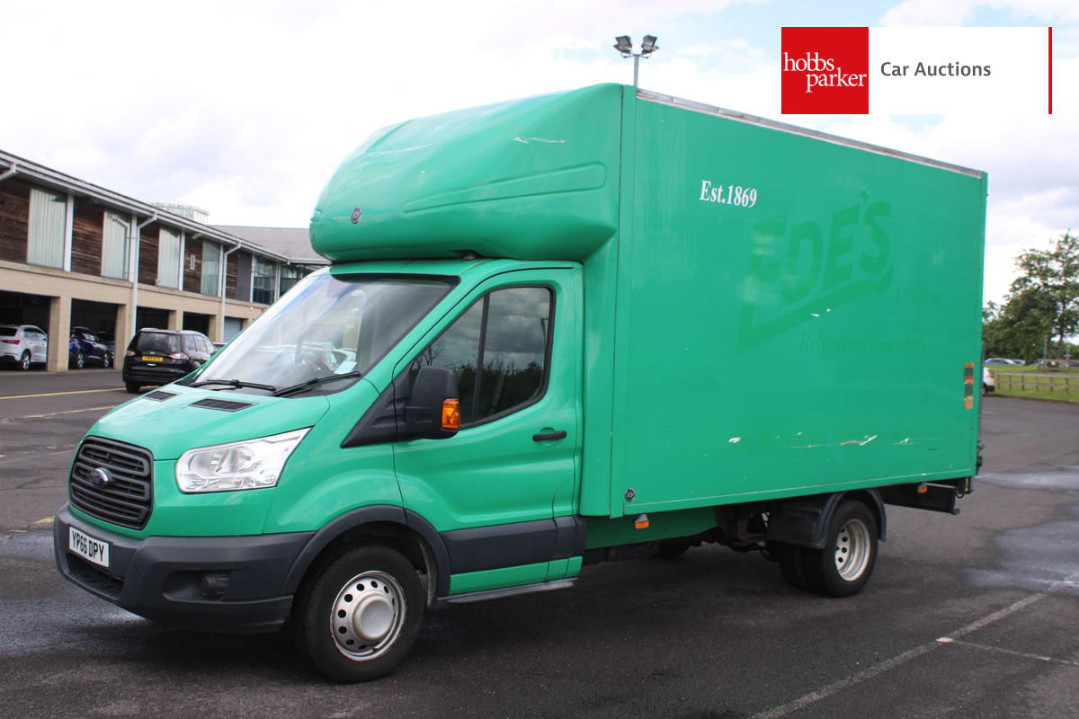 FORD TRANSIT 350 image 7