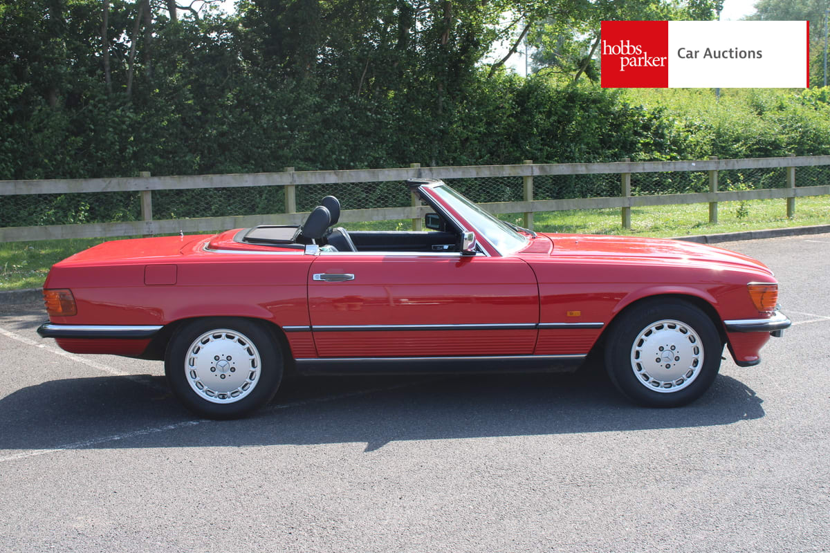 MERCEDES 500 SL R107 image 2