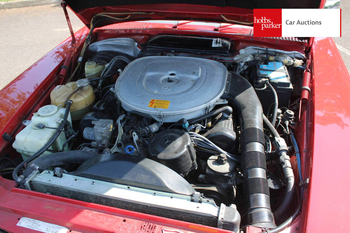 MERCEDES 500 SL R107 image 43
