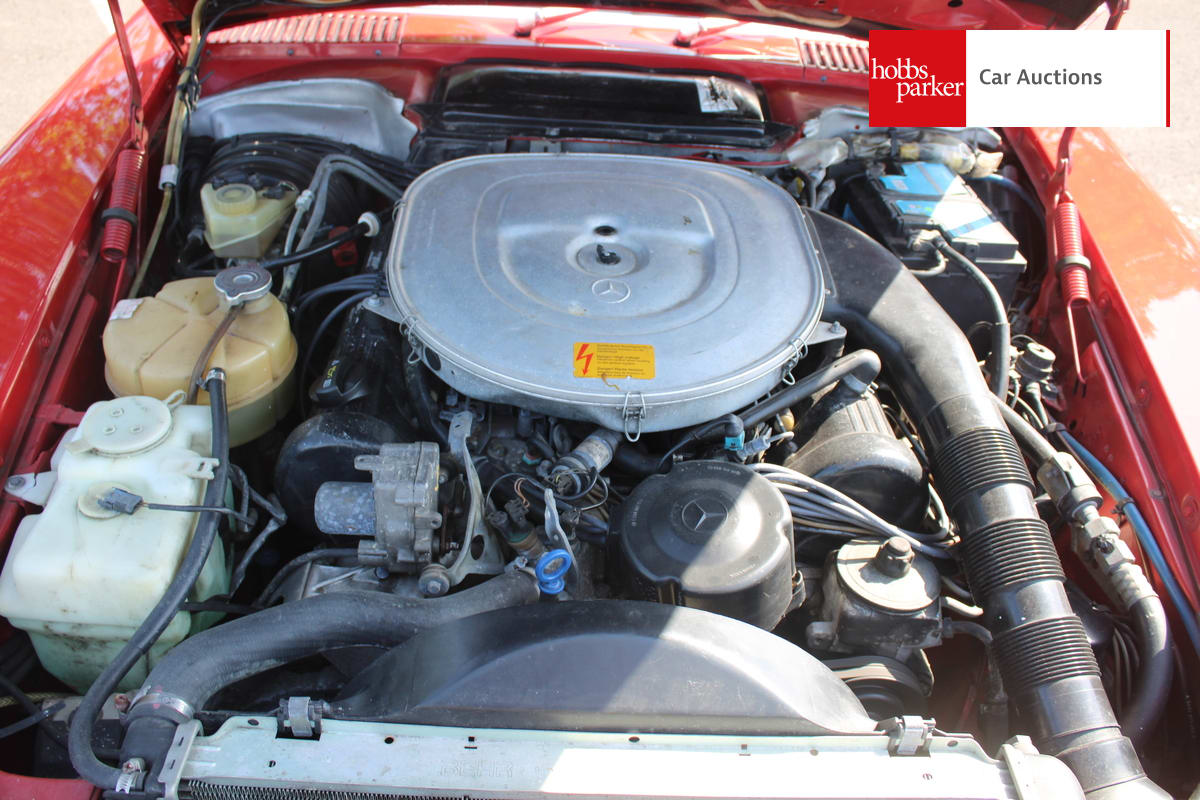 MERCEDES 500 SL R107 image 44