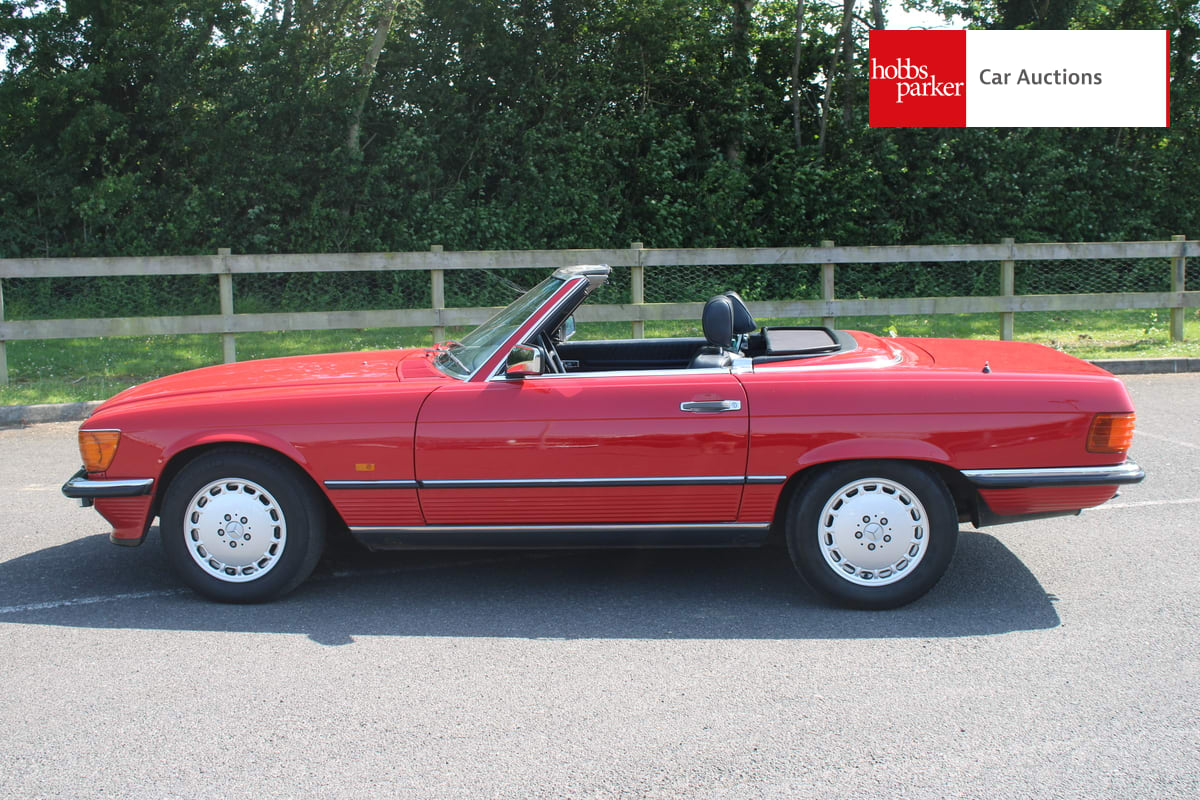 MERCEDES 500 SL R107 image 6
