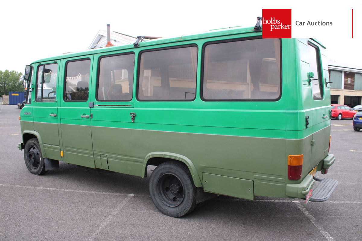 MERCEDES 508D CAMPER image 5