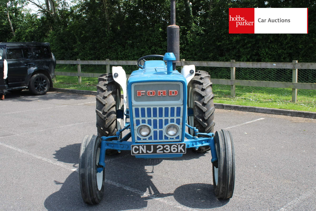 FORD 3000 image 8