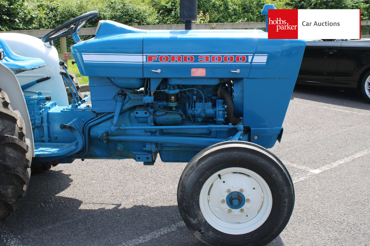 FORD 3000 image 9
