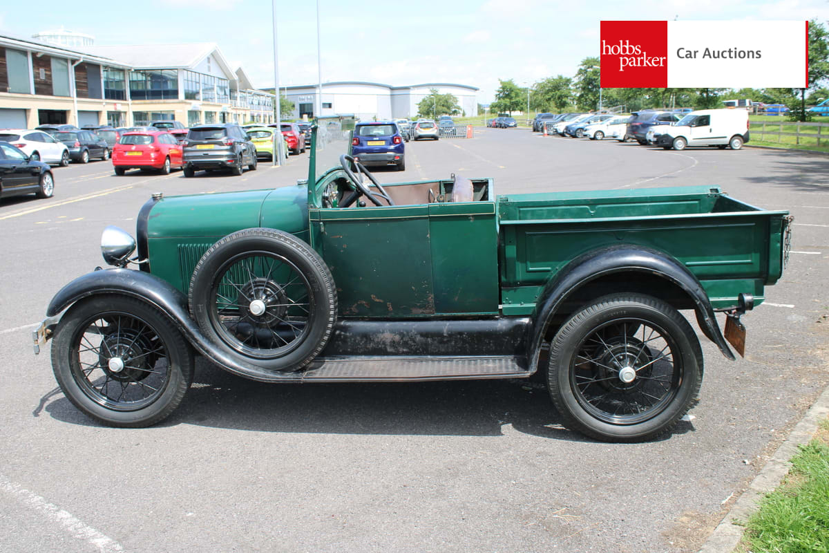 FORD MODEL A ROADSTER PICK-UP image 6