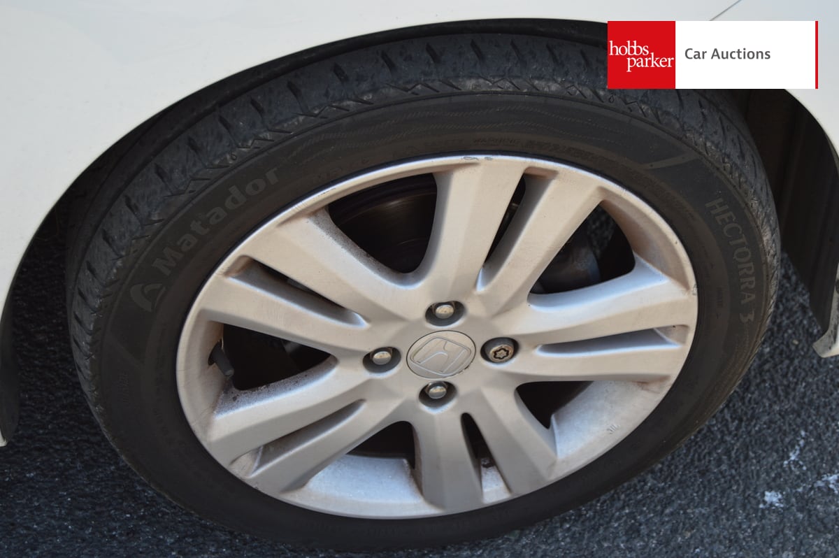 HONDA JAZZ I-VTEC EX CVT image 12