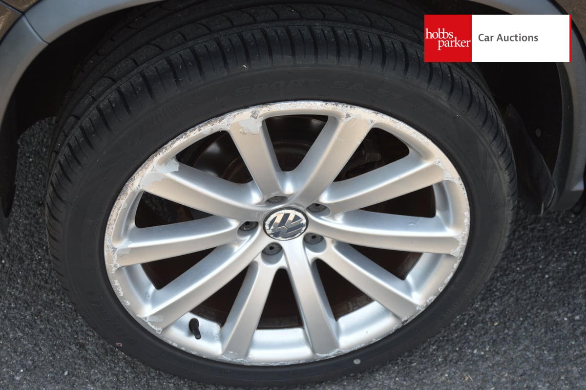 VOLKSWAGEN TIGUAN RLINE TDI 4MOT 140 image 11