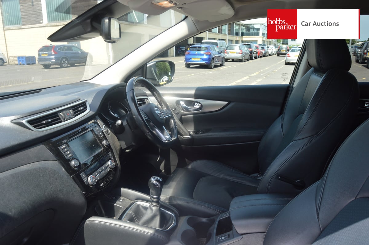 NISSAN QASHQAI TEKNA DIG-T image 13