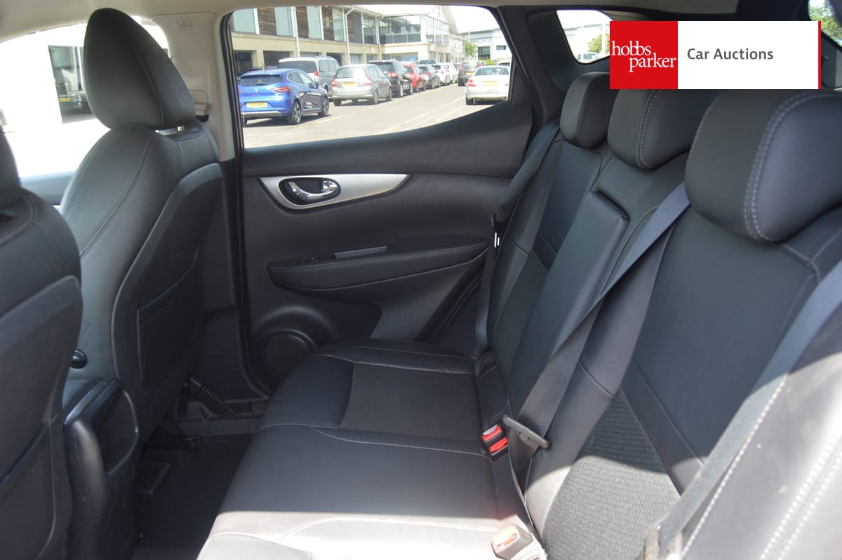 NISSAN QASHQAI TEKNA DIG-T image 14