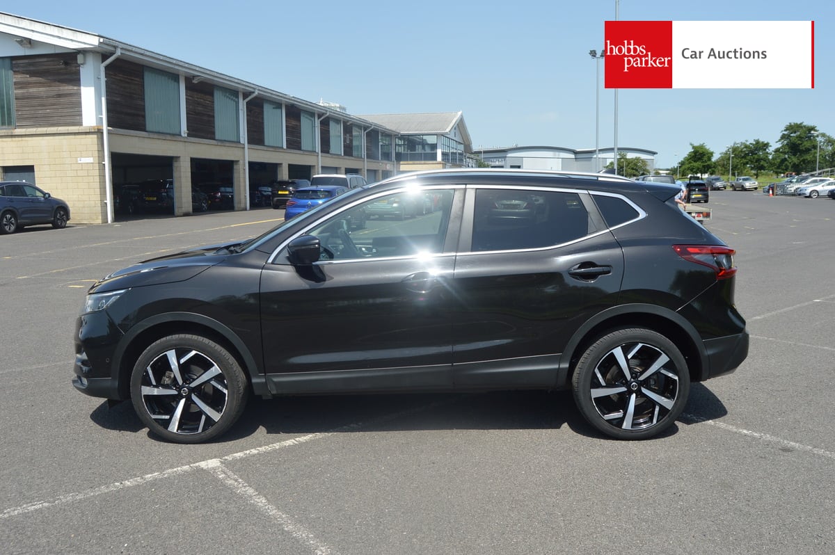 NISSAN QASHQAI TEKNA DIG-T image 6