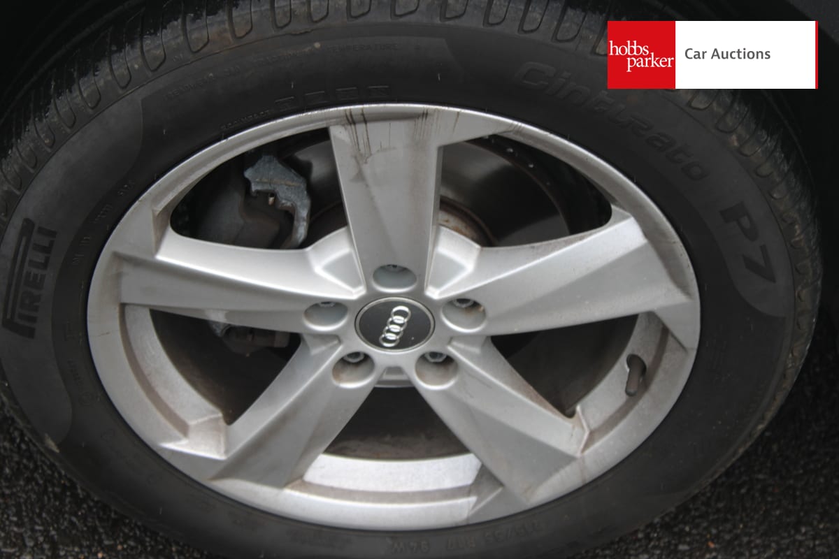 AUDI Q2 SPORT 35 TFSI image 9