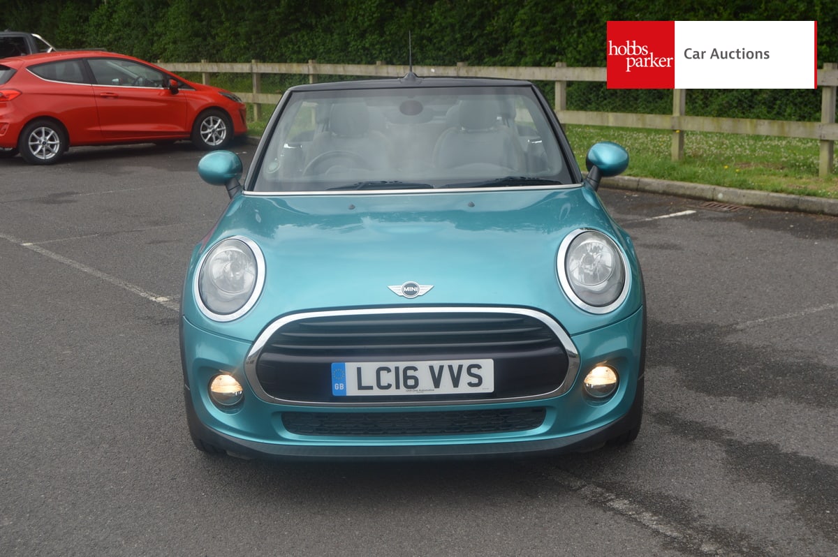 MINI COOPER image 8
