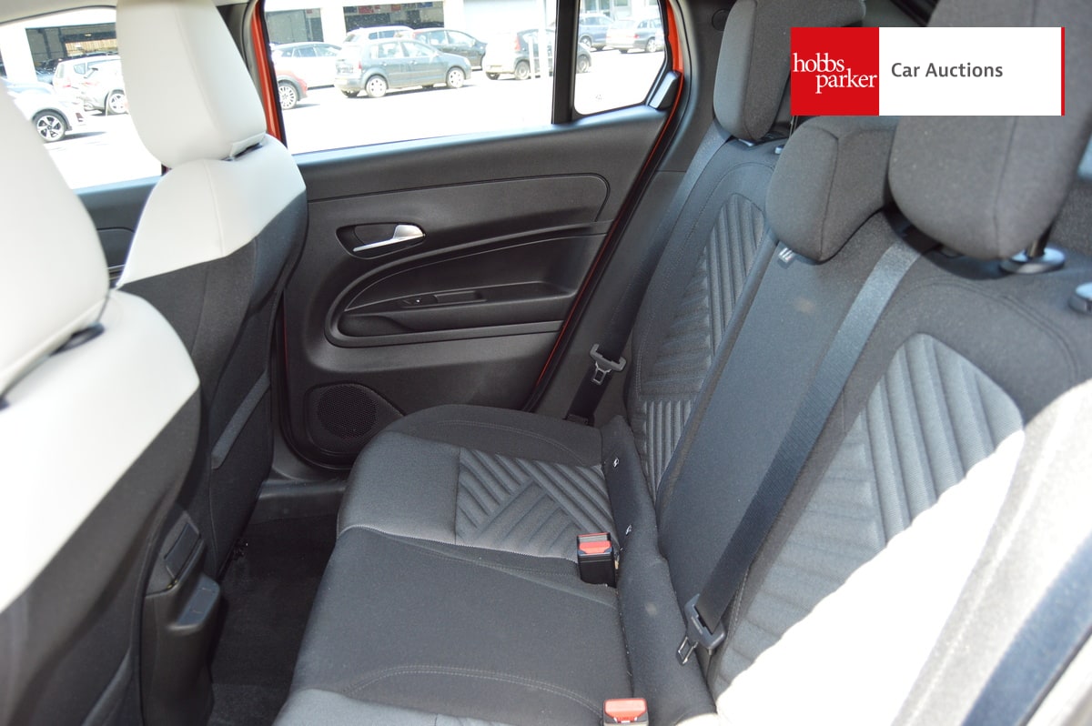 FIAT 600 MHEV AUTO image 14
