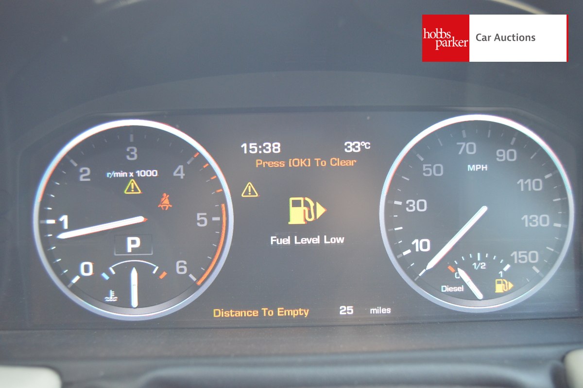 LAND ROVER RANGE ROVER AUTOB TDV8 A image 17