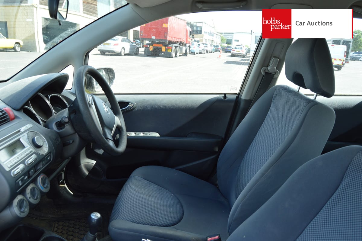 HONDA JAZZ SE image 13
