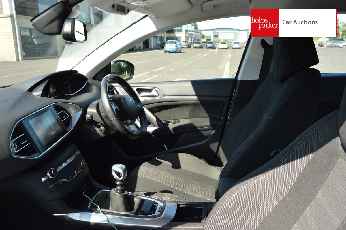 PEUGEOT 308 ALLURE S/S image 13