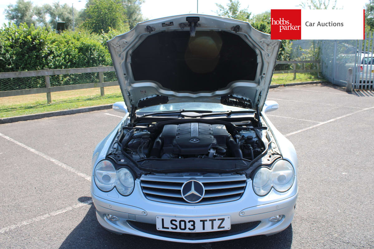 MERCEDES SL500 AUTO image 31