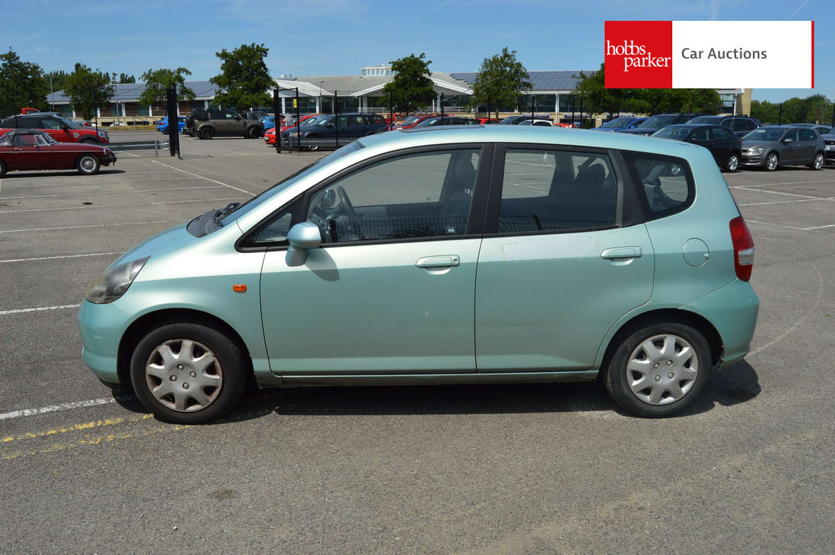 HONDA JAZZ SE image 6