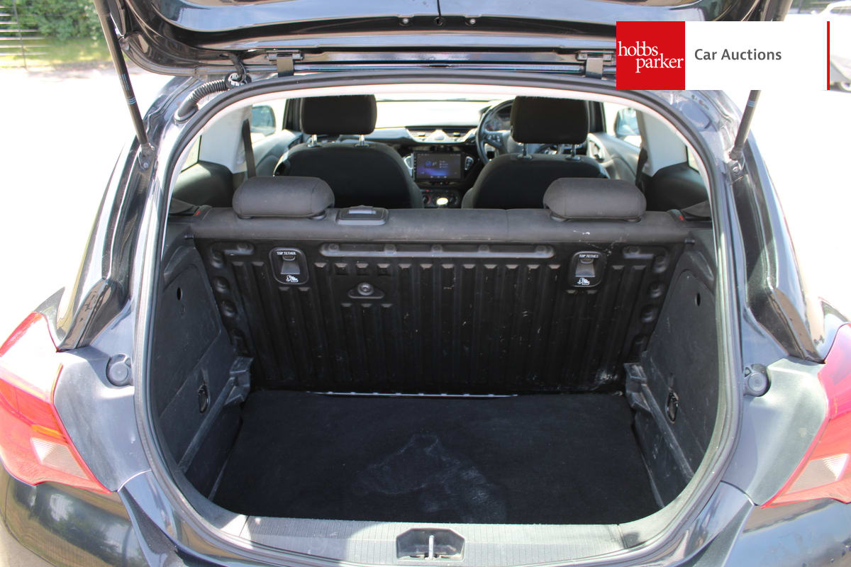 VAUXHALL CORSA LIMITED EDITION image 15