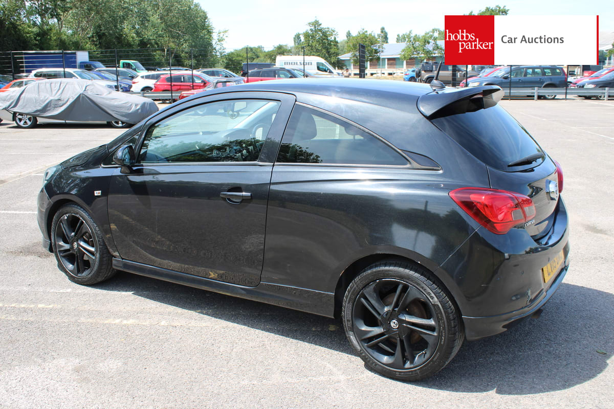 VAUXHALL CORSA LIMITED EDITION image 5