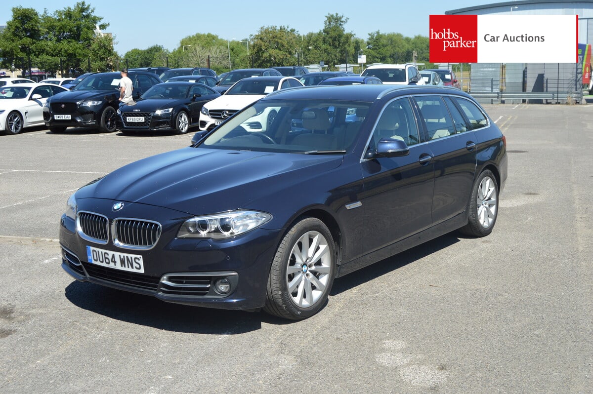 BMW 530D LUXURY AUTO image 7