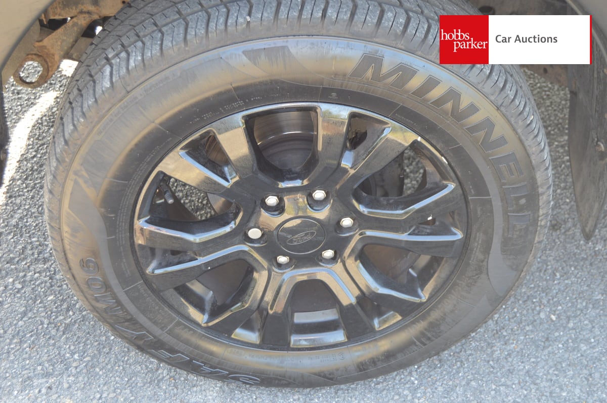 FORD RANGER WILDTRAK 4X4 DCB T image 9