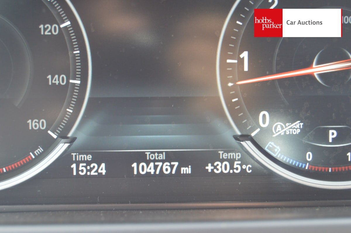 BMW X6 XDRIVE 40D AUTO LHD image 16