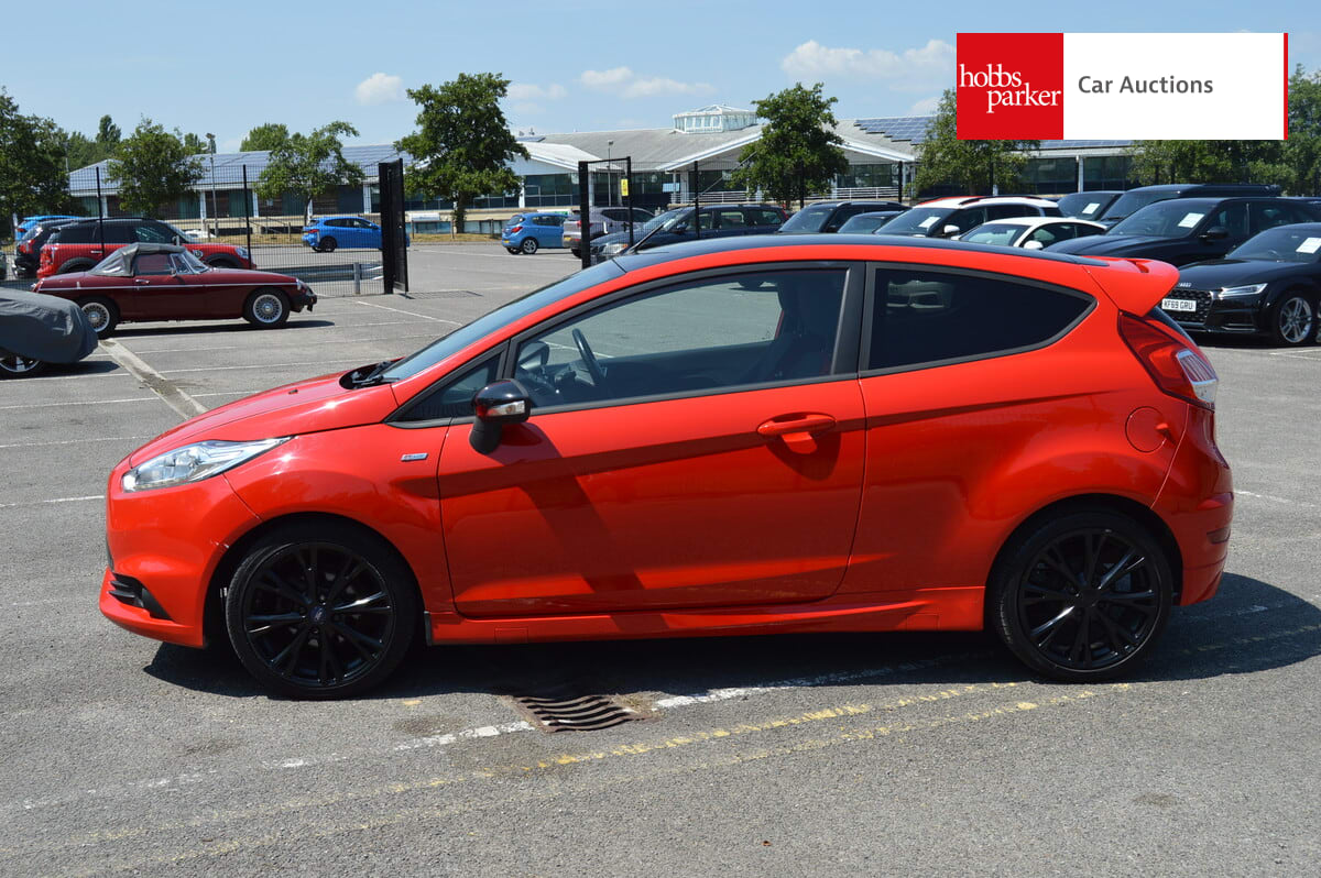 FORD FIESTA ST-LINE RED EDITION image 6