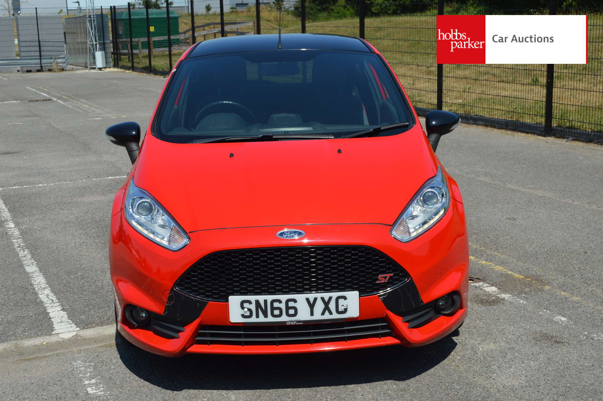 FORD FIESTA ST-LINE RED EDITION image 8