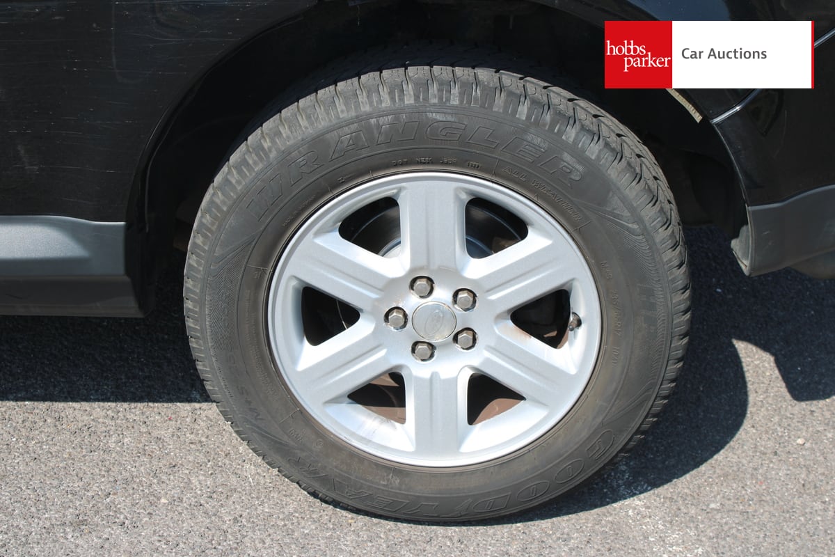 LAND ROVER FREELANDER GS TD4 image 11
