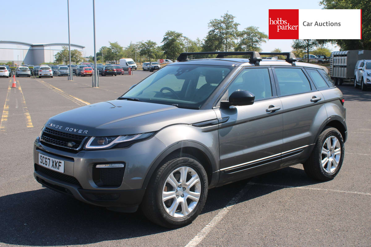 LAND ROVER RANGE ROVER EVOQUE SE TEC image 7