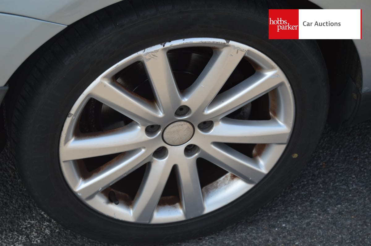 VOLKSWAGEN PASSAT SPORT FSI T image 11