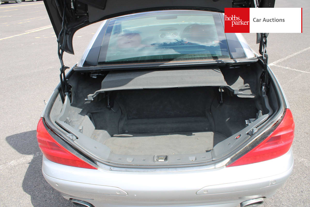 MERCEDES SL500 AUTO R230 image 17