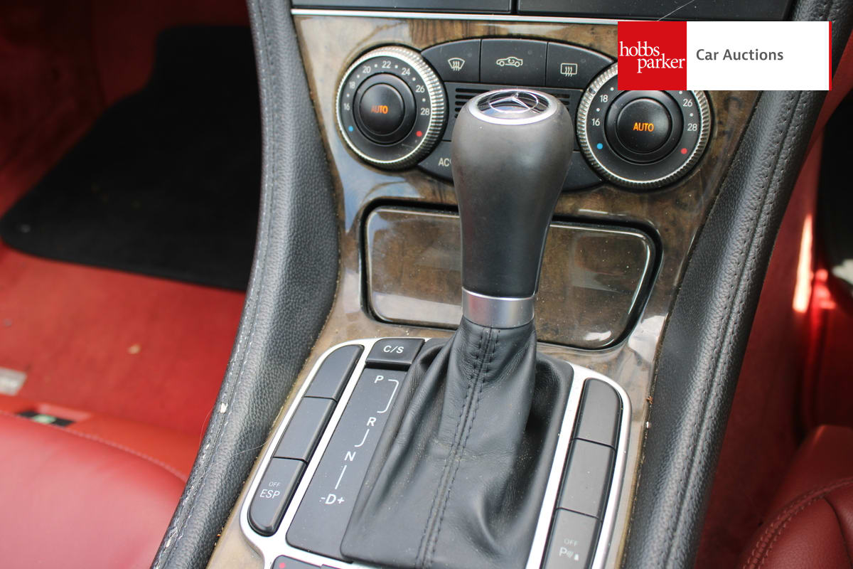 MERCEDES SL500 AUTO R230 image 22