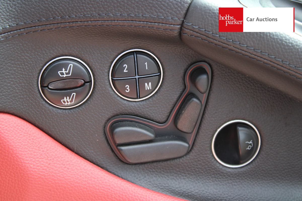 MERCEDES SL500 AUTO R230 image 25
