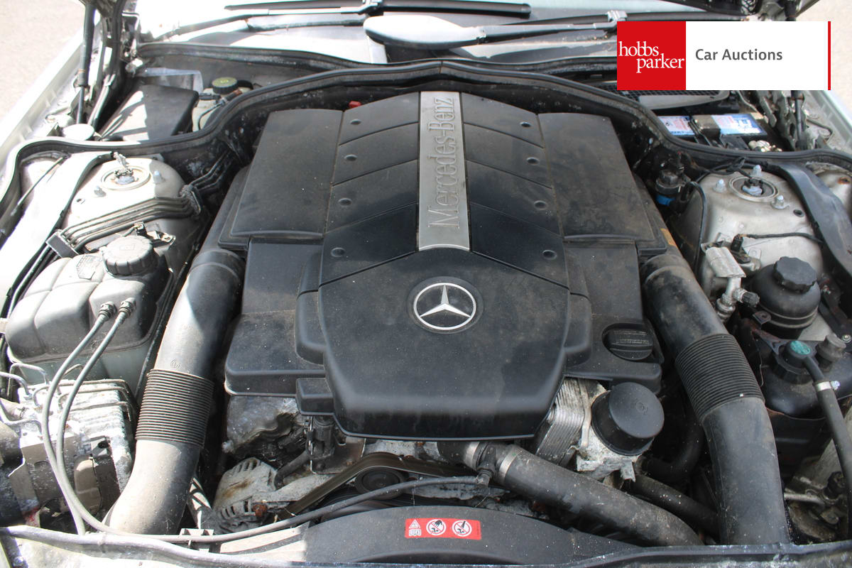 MERCEDES SL500 AUTO R230 image 28