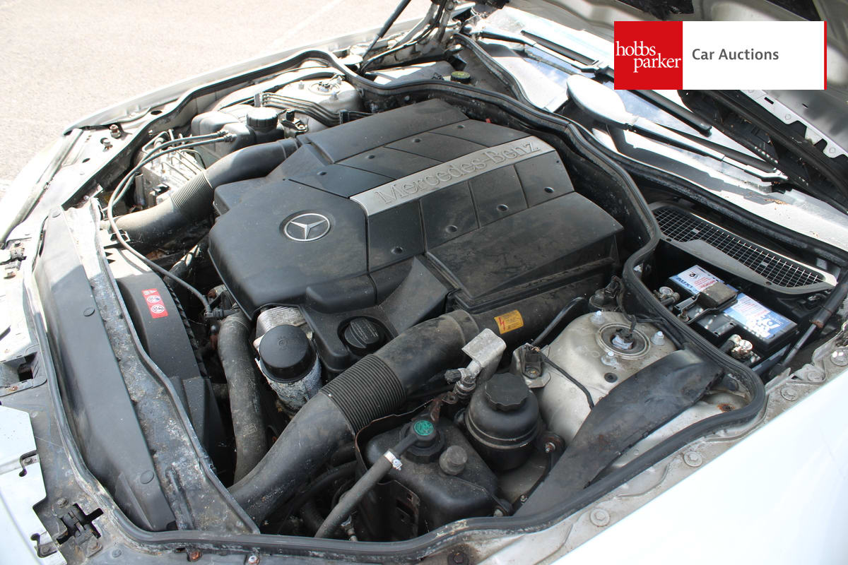 MERCEDES SL500 AUTO R230 image 29
