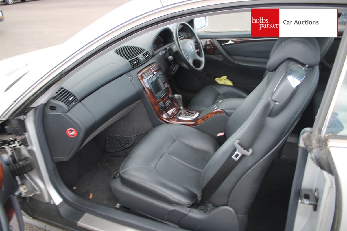 MERCEDES CL500 AUTO C215 image 14